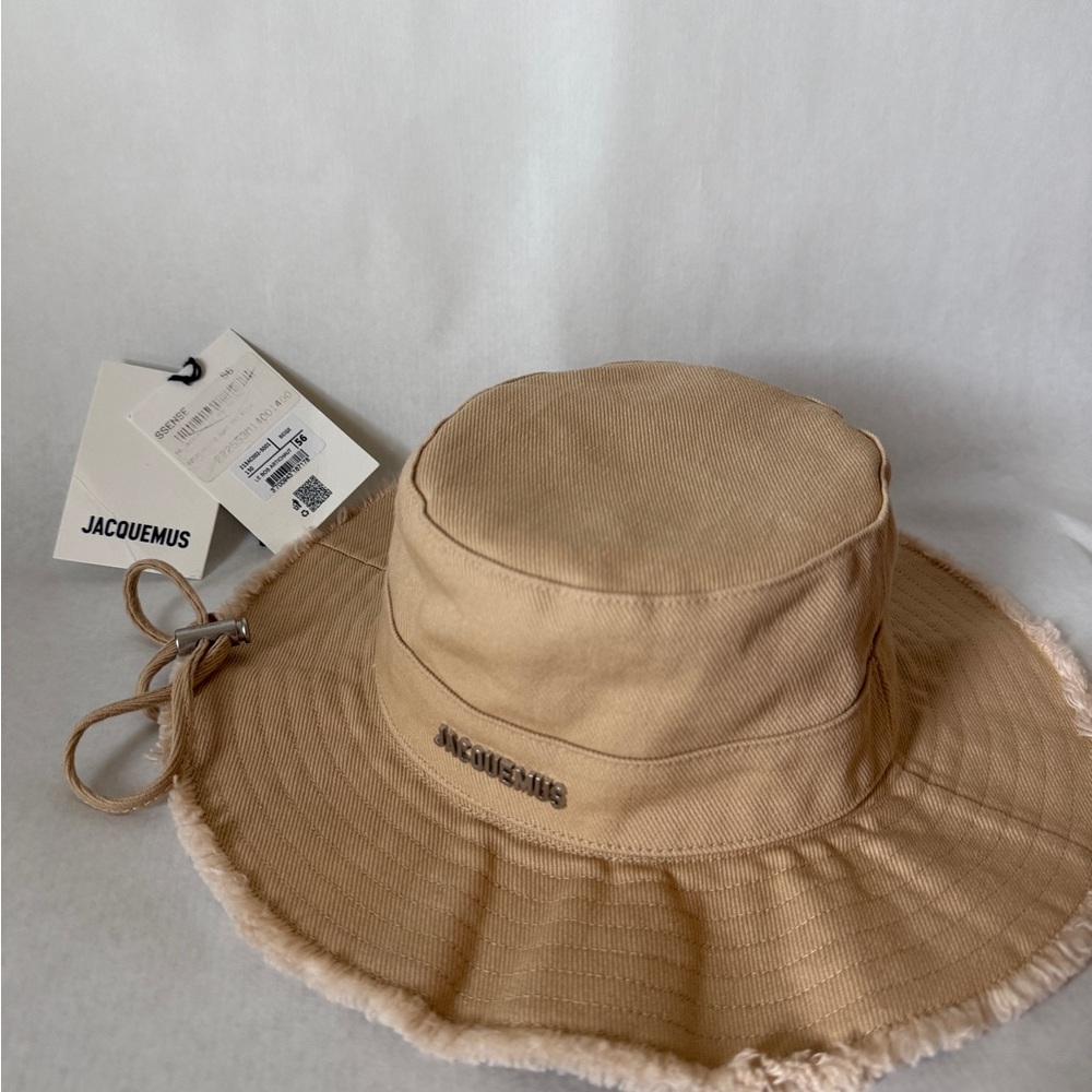 Jacquemus Beige Bucket Hat